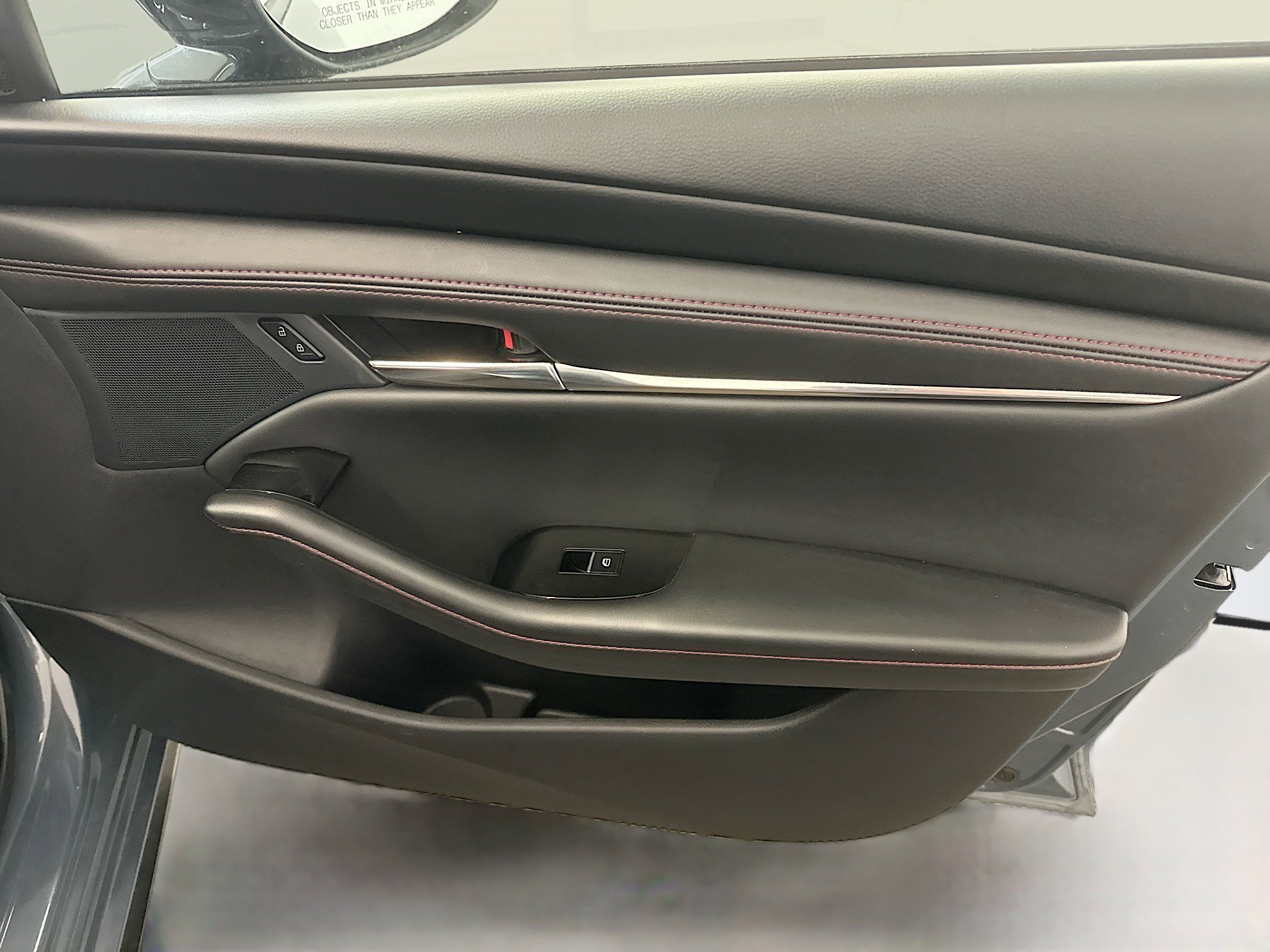 Used 2025 MAZDA MAZDA3 s image 34