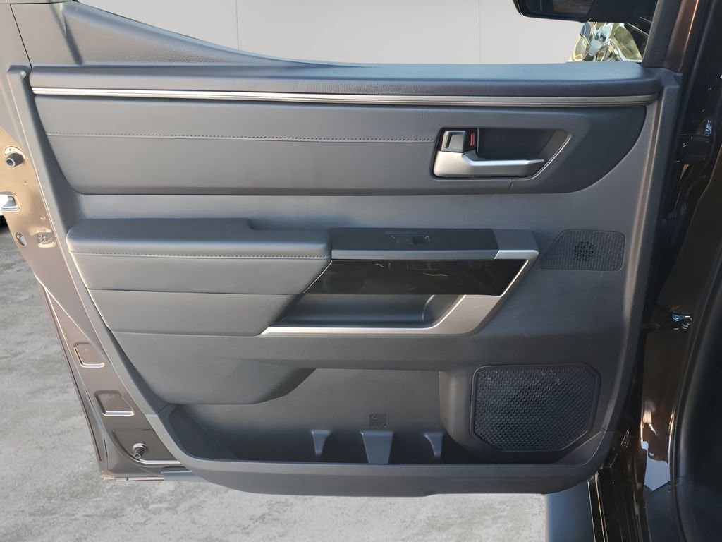 Used 2024 Toyota Tundra Limited image 17