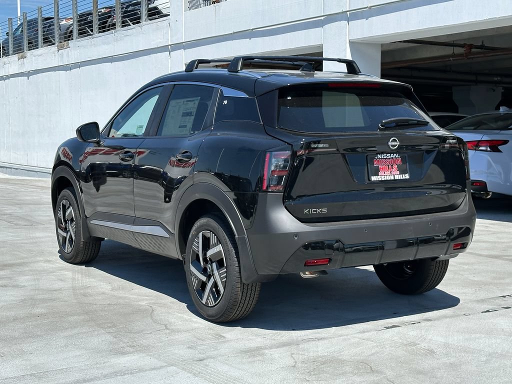 New 2026 Nissan Kicks SV w/ Charging Package FWD image 4