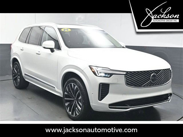 Used 2025 Volvo XC90 T8 Plus w/ Protection Package Premier