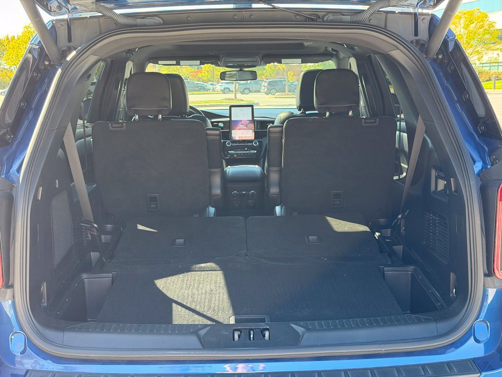 Used 2022 Ford Explorer ST w/ Equipment Group 401A AWD/4WD image 9