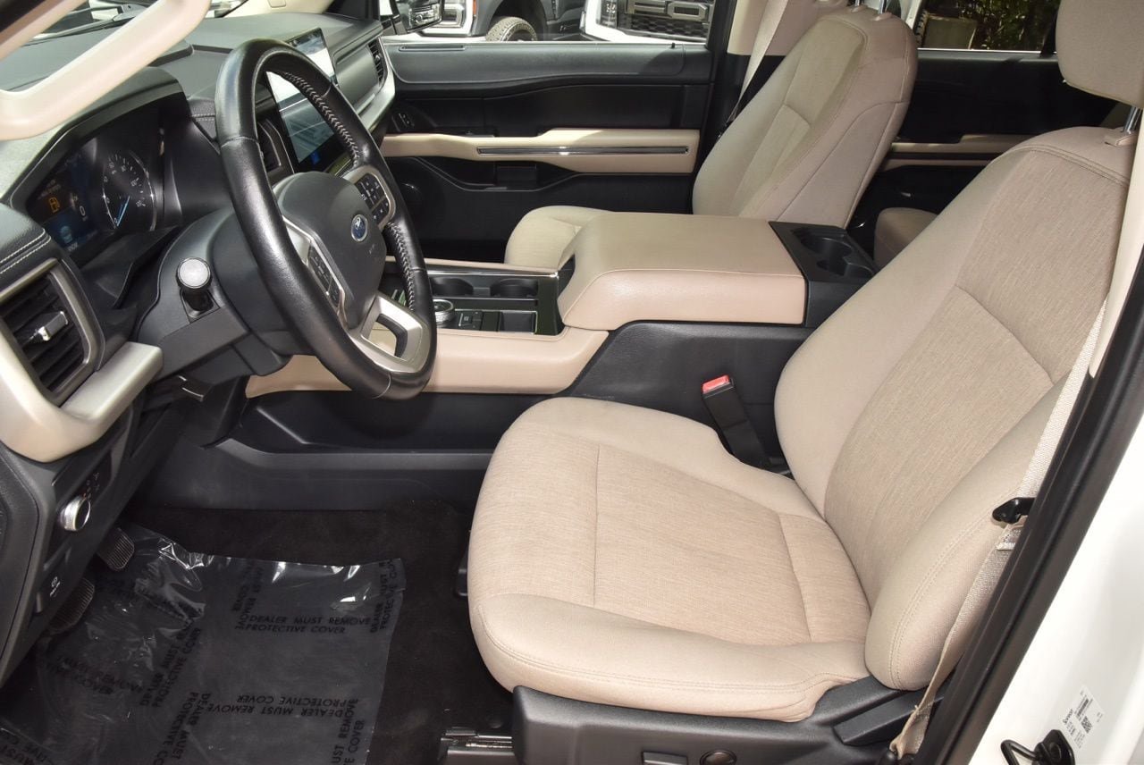 Certified 2022 Ford Expedition XLT RWD image 13