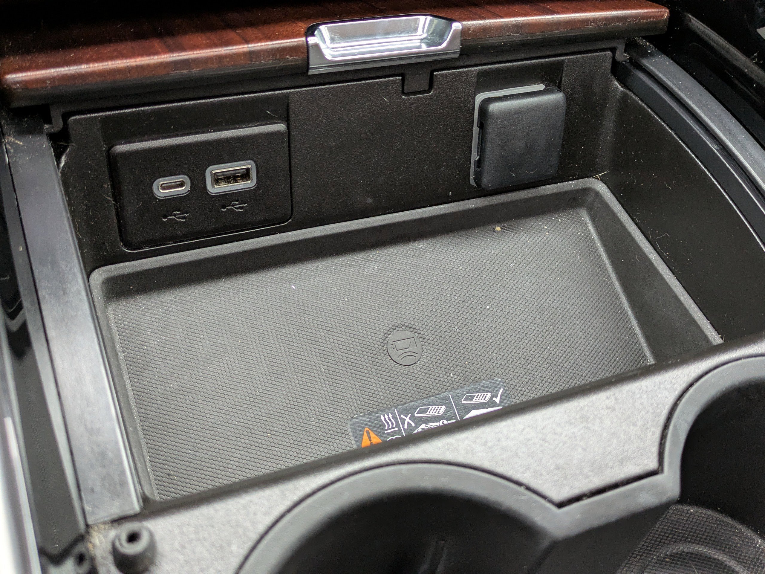 Used 2023 GMC Yukon Denali Ultimate image 27