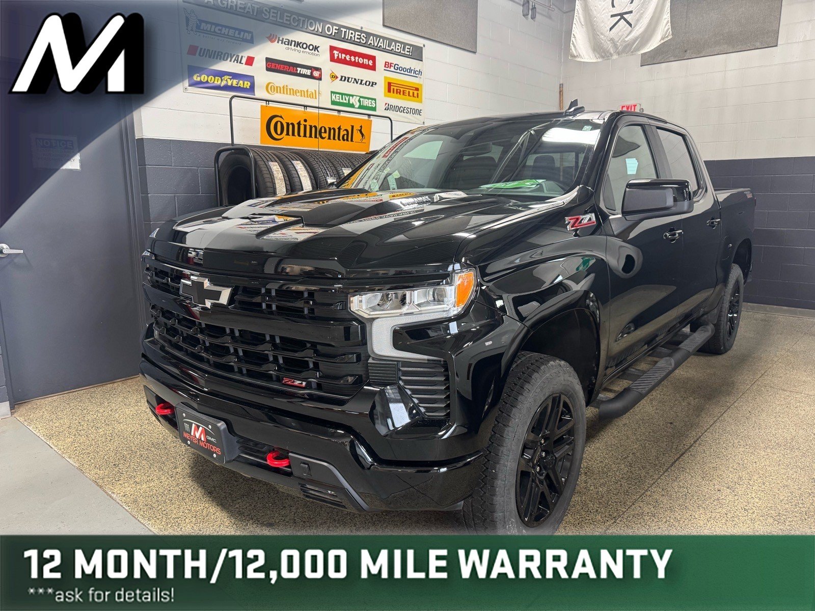 Used 2025 Chevrolet Silverado 1500 LT Trail Boss w/ Convenience Package II AWD/4WD image 1