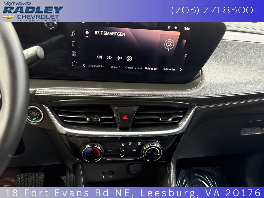 Certified 2024 Buick Encore GX Sport Touring image 15