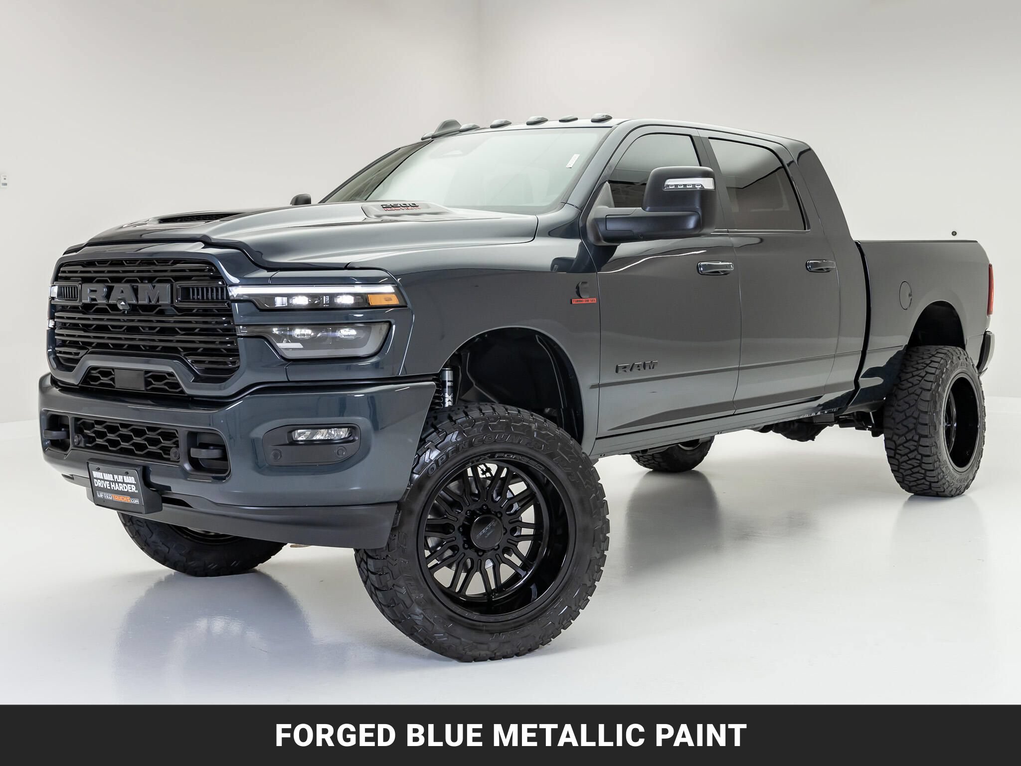 Used 2026 RAM 2500 Laramie w/ Night Edition AWD/4WD image 5