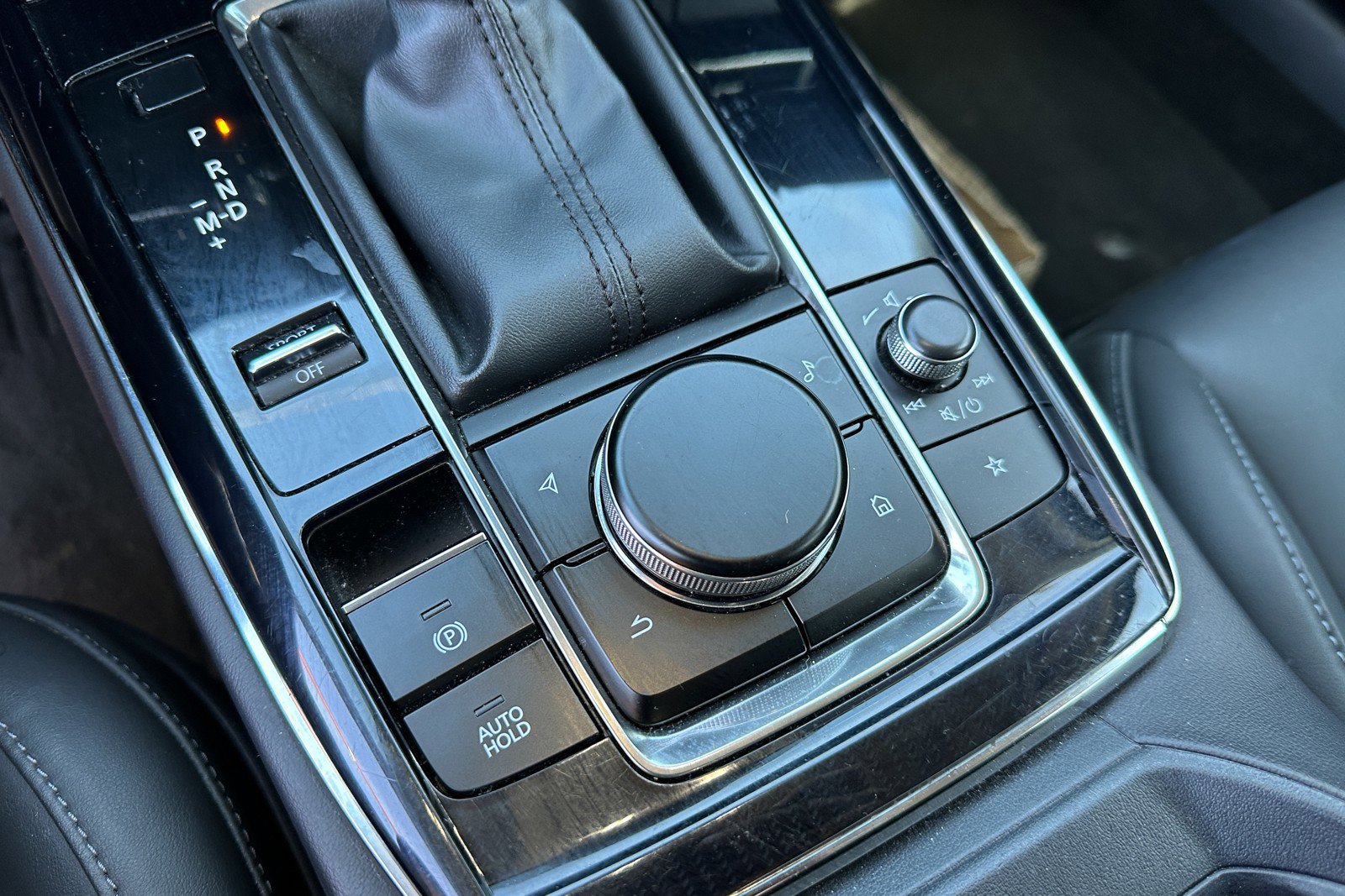 Certified 2025 MAZDA CX-30 AWD 2.5 S w/ Preferred Package image 22