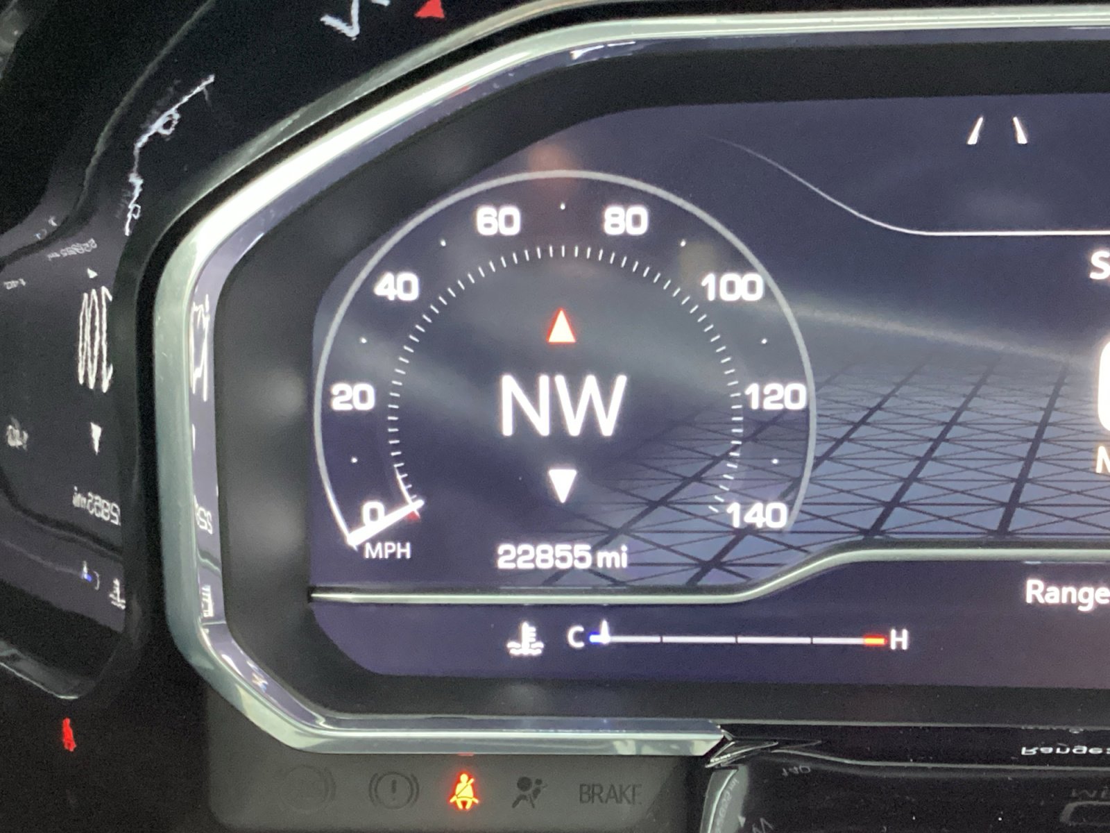 Certified 2024 GMC Sierra 1500 Elevation image 3