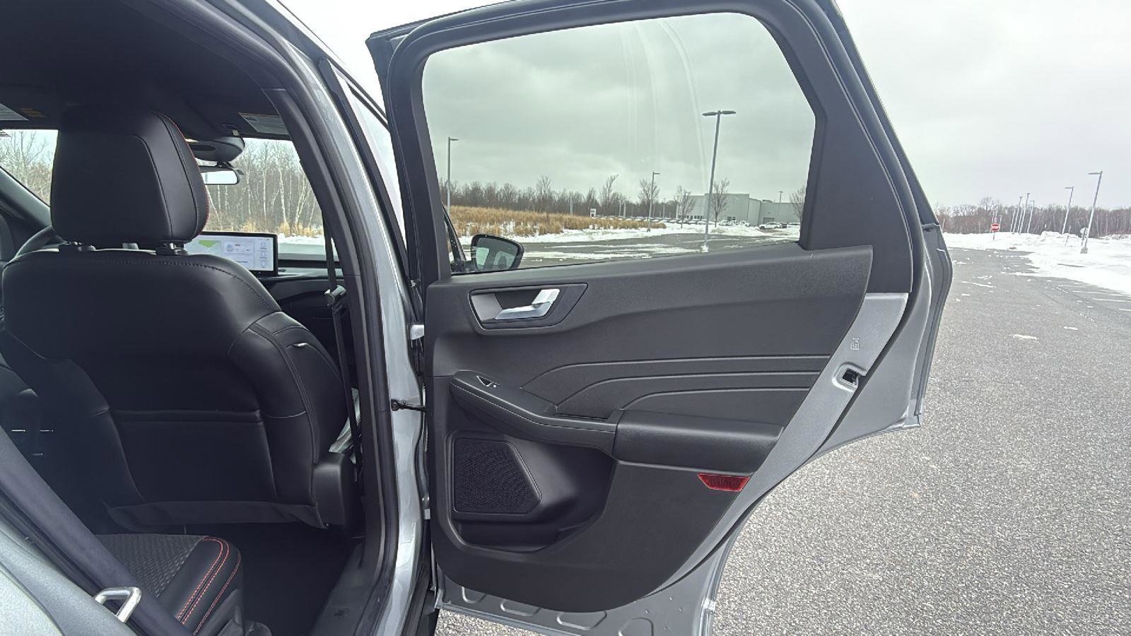 Used 2023 Ford Escape ST-Line w/ Tech Pack #1 image 18