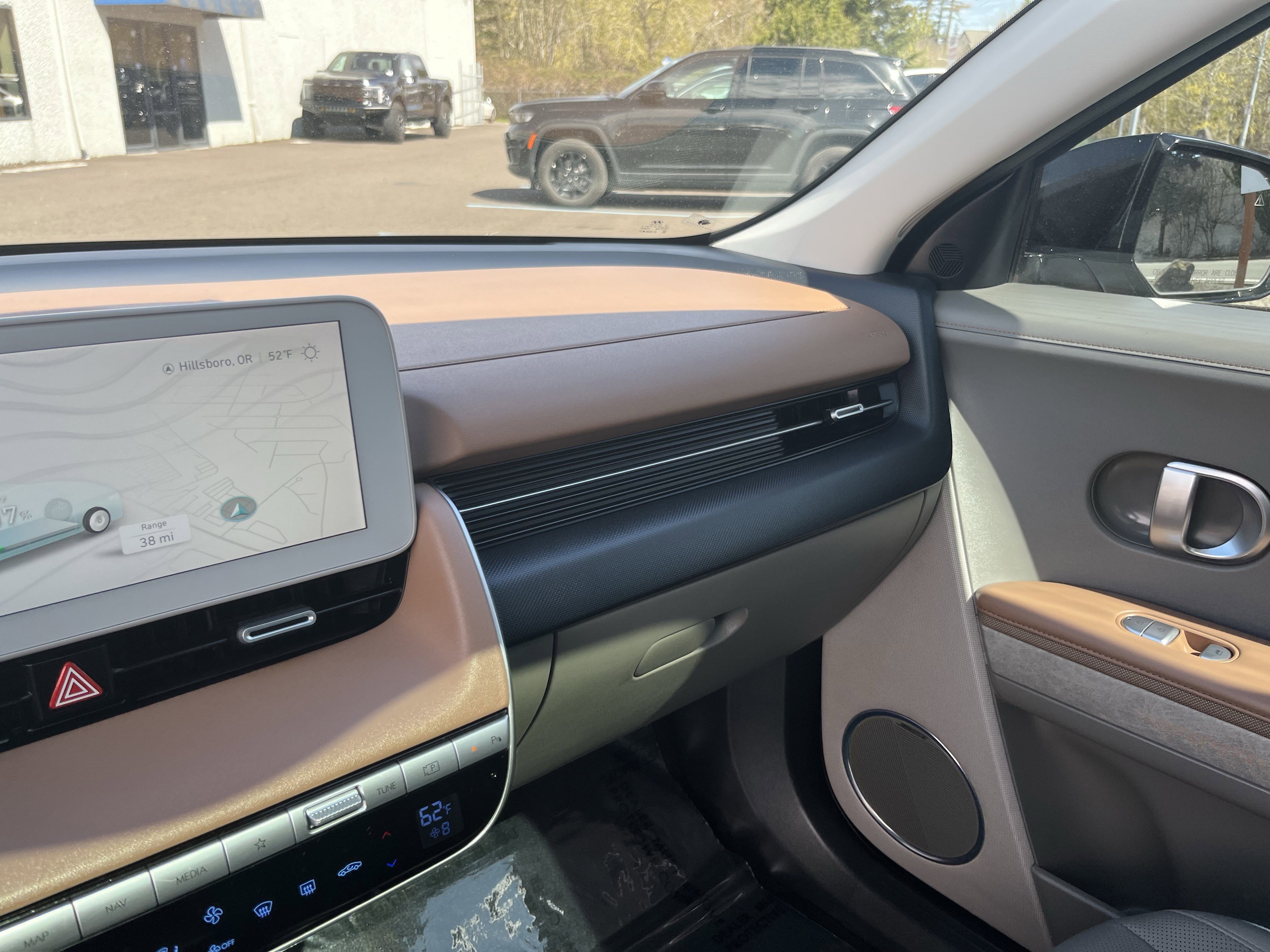 Certified 2024 Hyundai Ioniq 5 Limited image 25