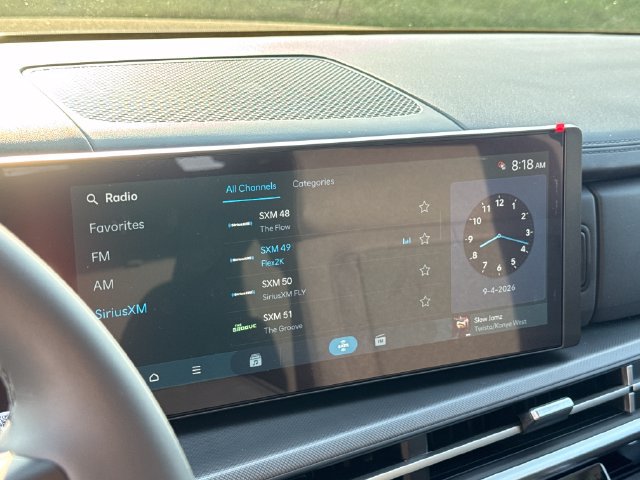 New 2027 Hyundai Santa Fe SE FWD image 18