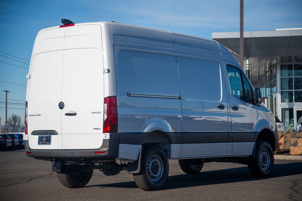 New 2026 Mercedes-Benz Sprinter 2500 image 9
