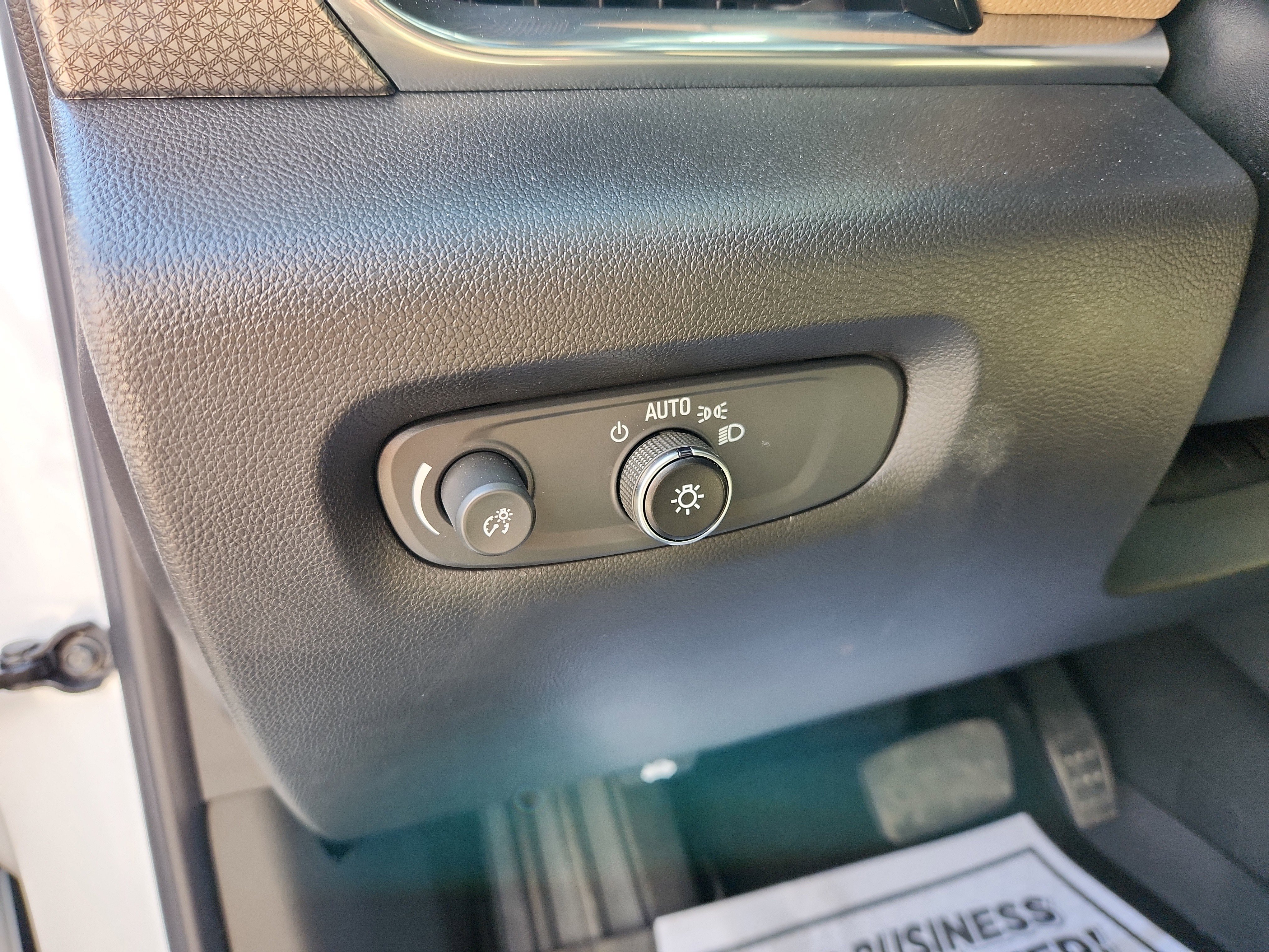 Used 2023 Chevrolet Traverse Premier w/ LPO, Floor Liner Package image 30