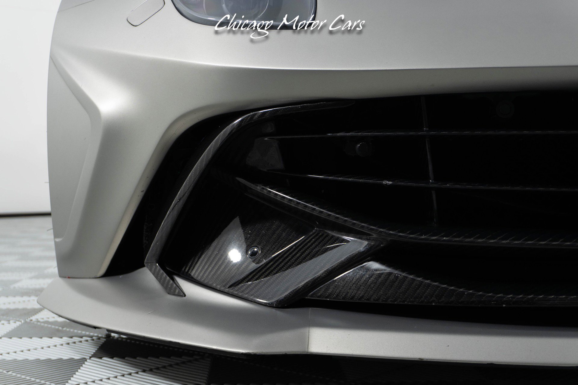 Used 2016 Ferrari F12 Berlinetta RWD image 10