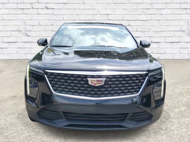 Used 2024 Cadillac XT4 Luxury FWD image 6