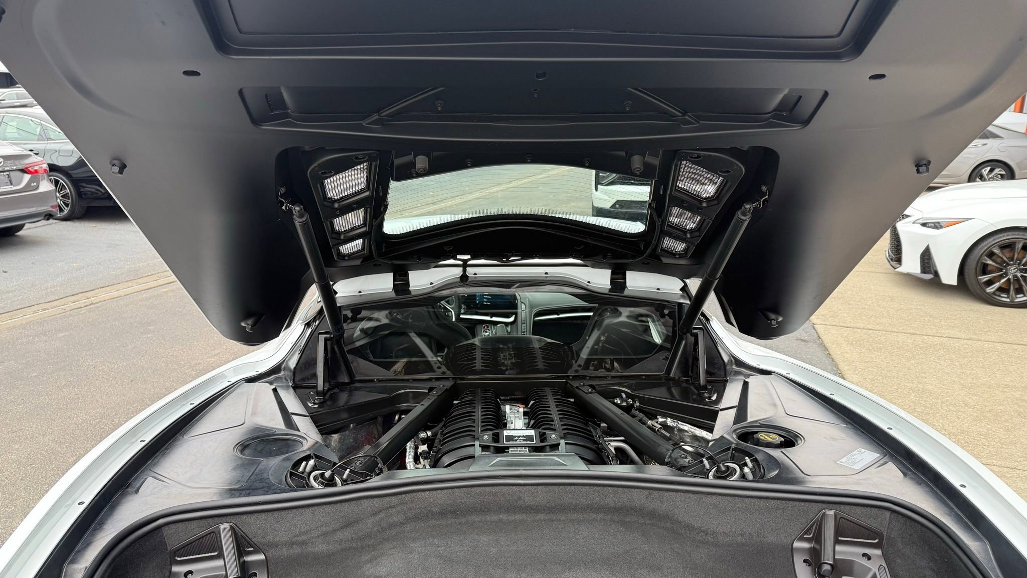 Used 2024 Chevrolet Corvette Z06 image 32