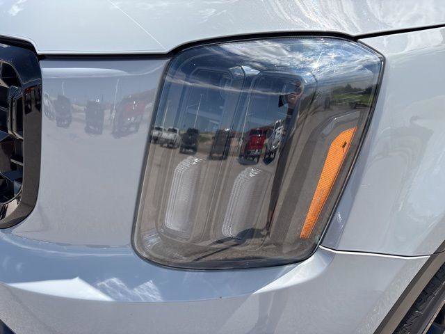 Used 2024 Kia Telluride EX X-Line AWD/4WD image 9