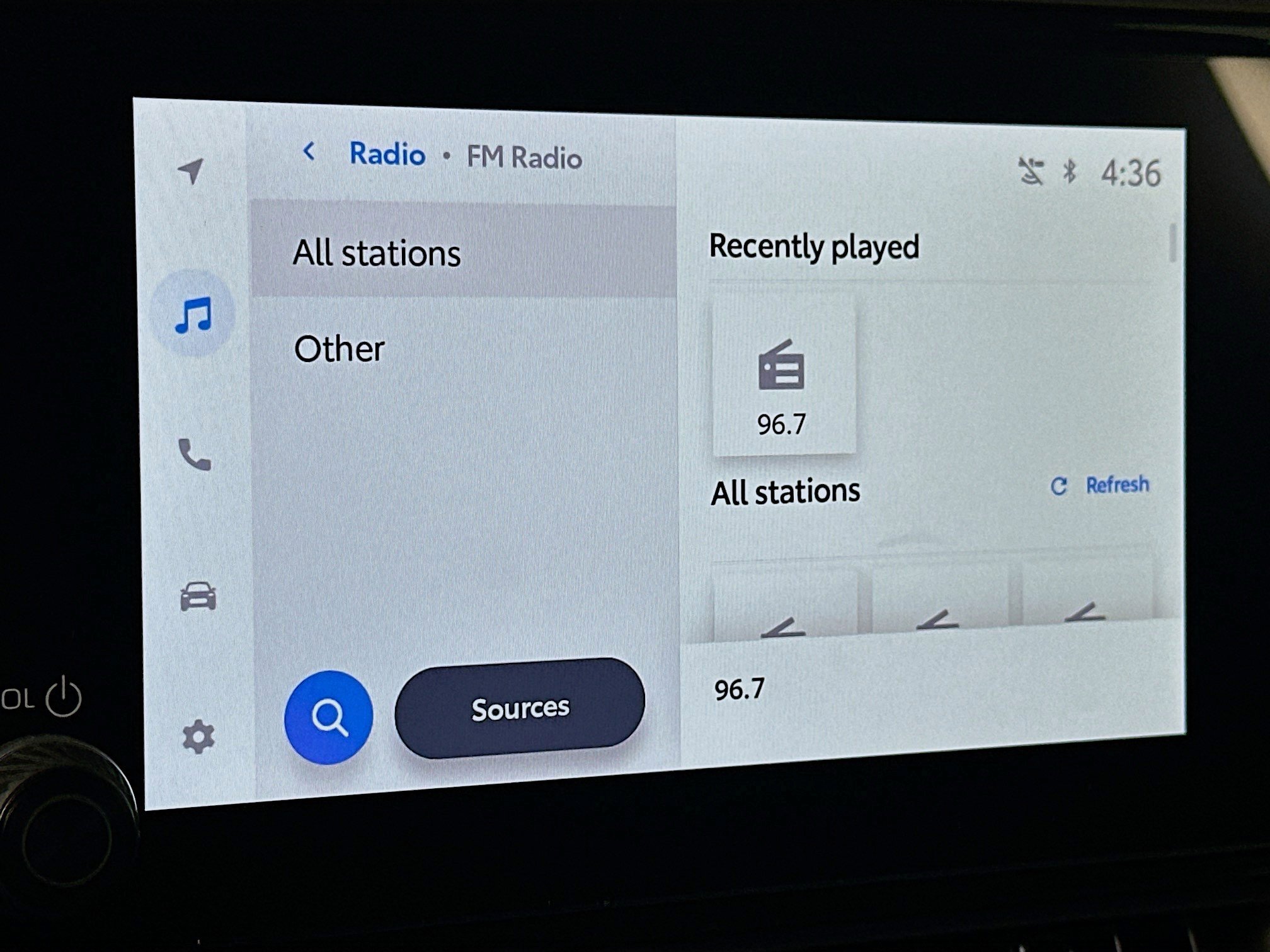 Used 2025 Toyota RAV4 LE image 21