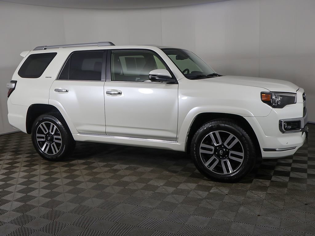 Used 2023 Toyota 4Runner Limited AWD/4WD image 17