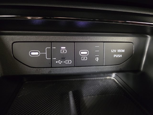 Certified 2025 Kia K5 GT-Line w/ GT-Line Premium Package FWD image 24