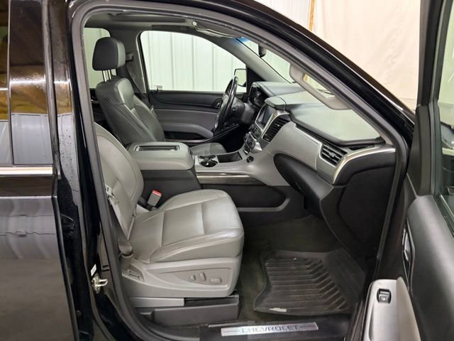Used 2015 Chevrolet Suburban LT AWD/4WD image 23