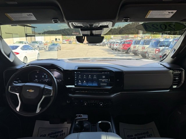 Used 2024 Chevrolet Silverado 1500 LTZ image 19