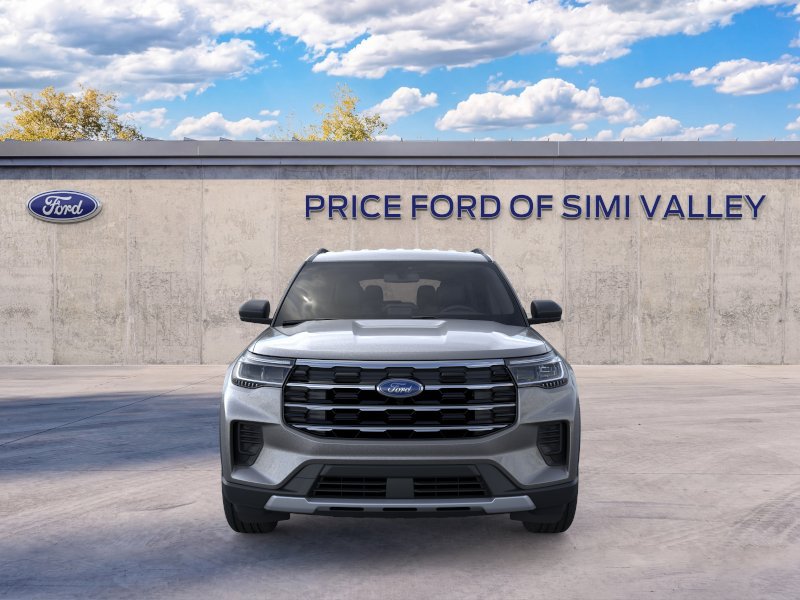 Used 2026 Ford Explorer Active AWD/4WD image 6