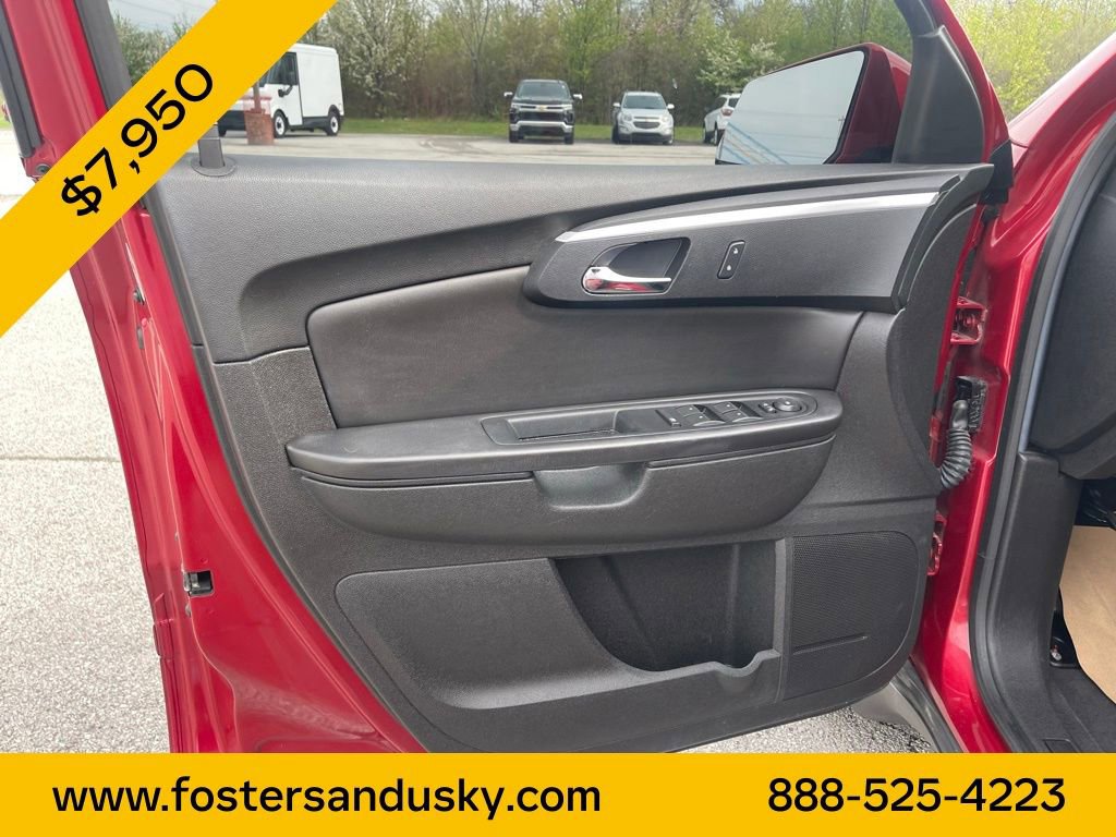 Used 2012 Chevrolet Traverse LT image 14