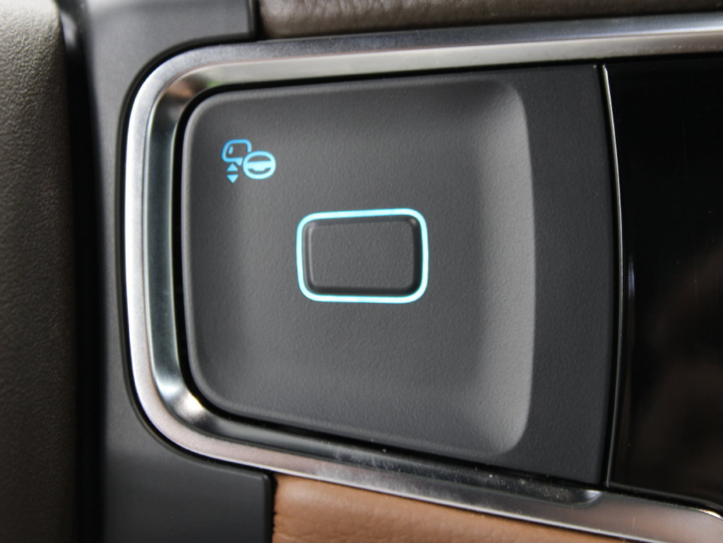 Used 2025 Ford Expedition King Ranch AWD/4WD image 69
