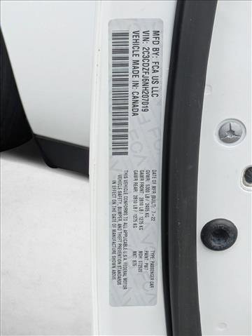 Used 2022 Dodge Challenger R/T Scat Pack w/ Shaker Package image 25