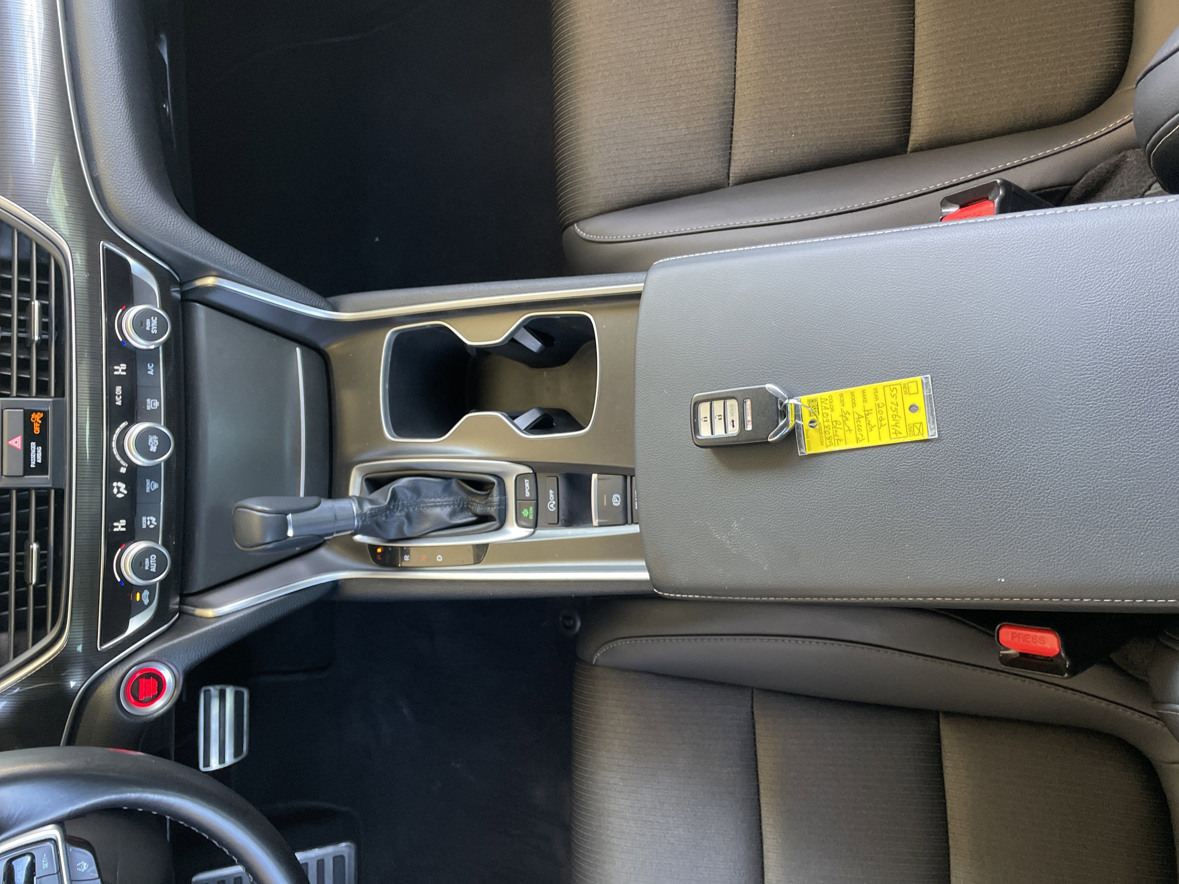 Used 2022 Honda Accord Sport image 11