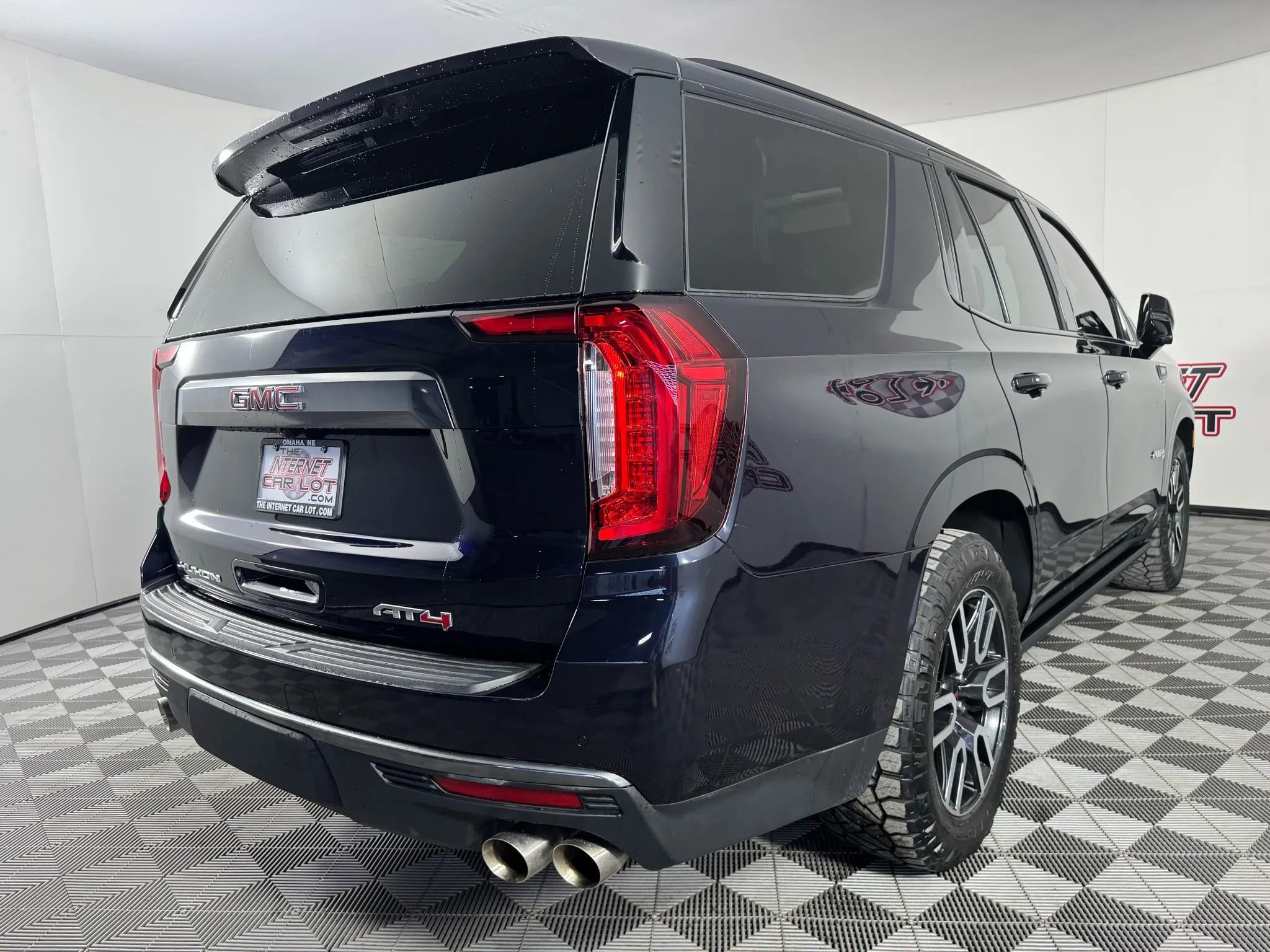 Used 2022 GMC Yukon AT4 image 31