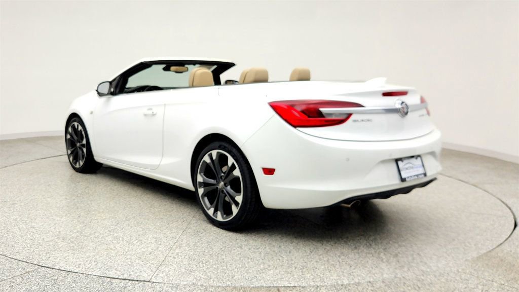 Used 2018 Buick Cascada Premium image 7