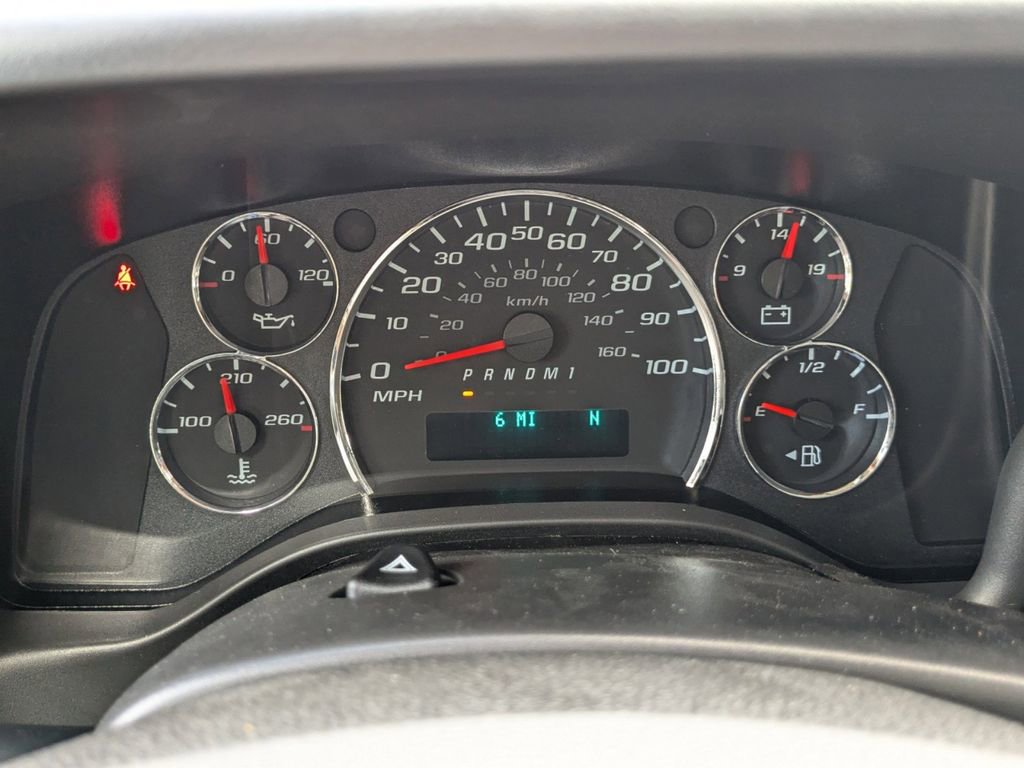 New 2024 Chevrolet Express 3500 Extended w/ Driver Convenience Package RWD image 30