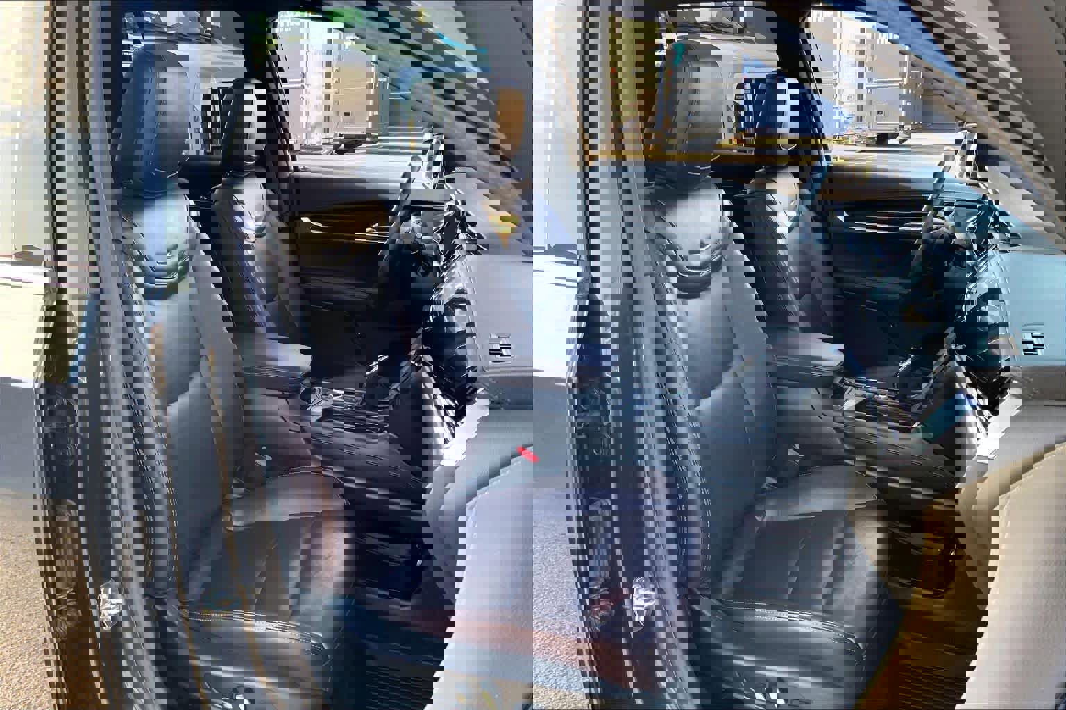 Used 2023 Cadillac XT6 Premium Luxury image 9