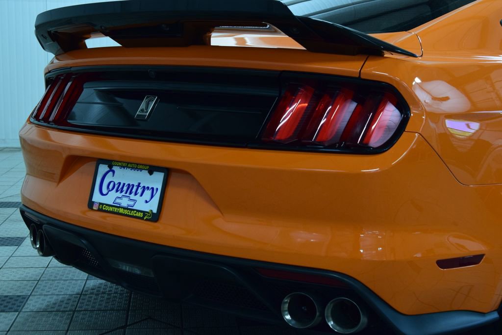 Used 2020 Ford Mustang Shelby GT350 w/ Technology Package RWD image 22
