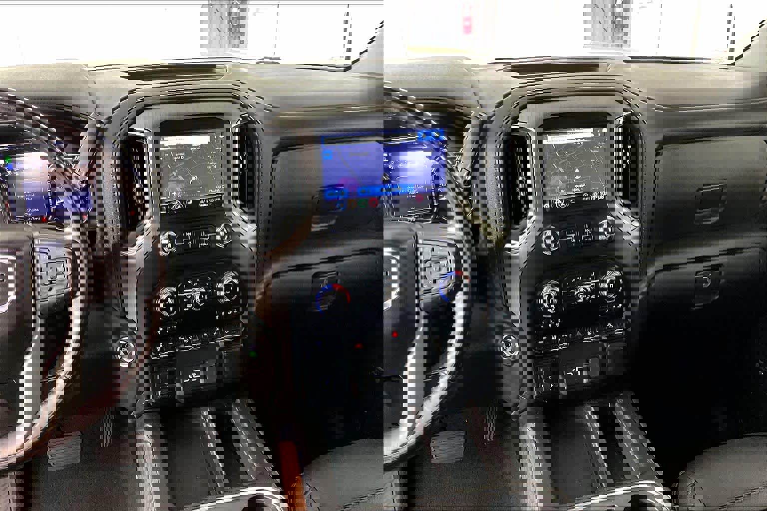 Used 2020 GMC Sierra 2500 Denali w/ Denali Ultimate Package image 8