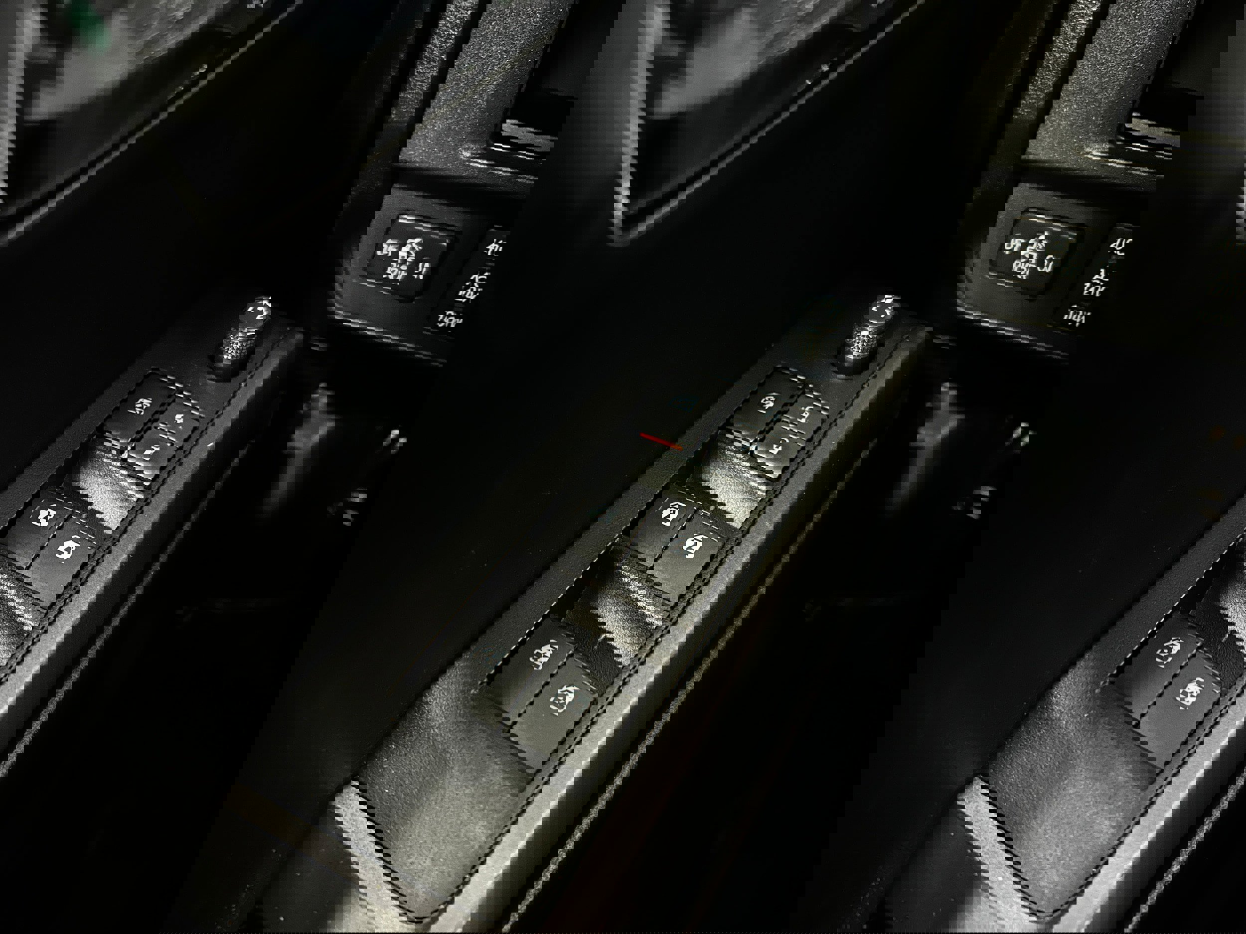 Used 2019 Toyota Tacoma TRD Sport image 21