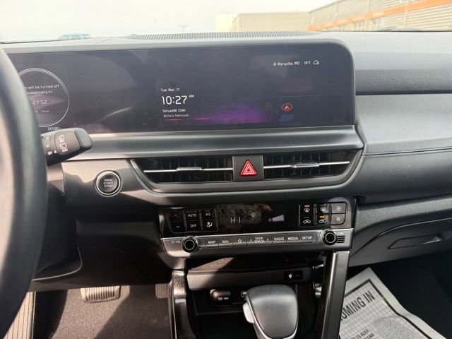 Used 2024 Kia Seltos EX image 17