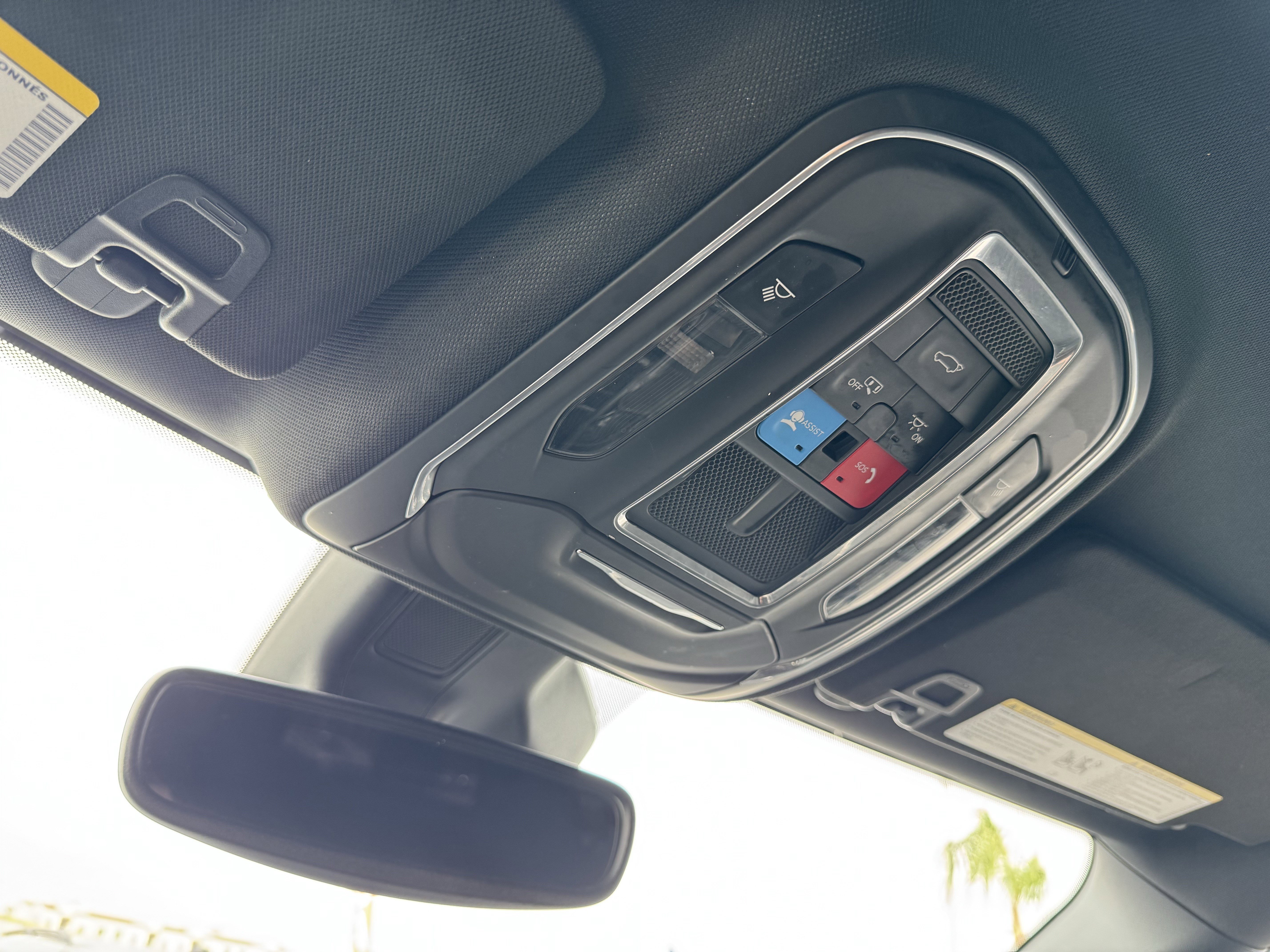 Used 2021 Jeep Grand Cherokee L Laredo image 31