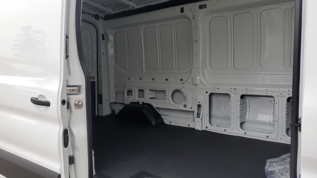 New 2026 Ford Transit 250 148 Medium Roof RWD image 15