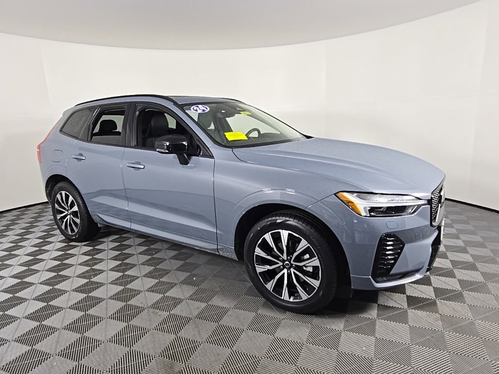 Used 2024 Volvo XC60 B5 Core w/ Protection Package Premier image 6