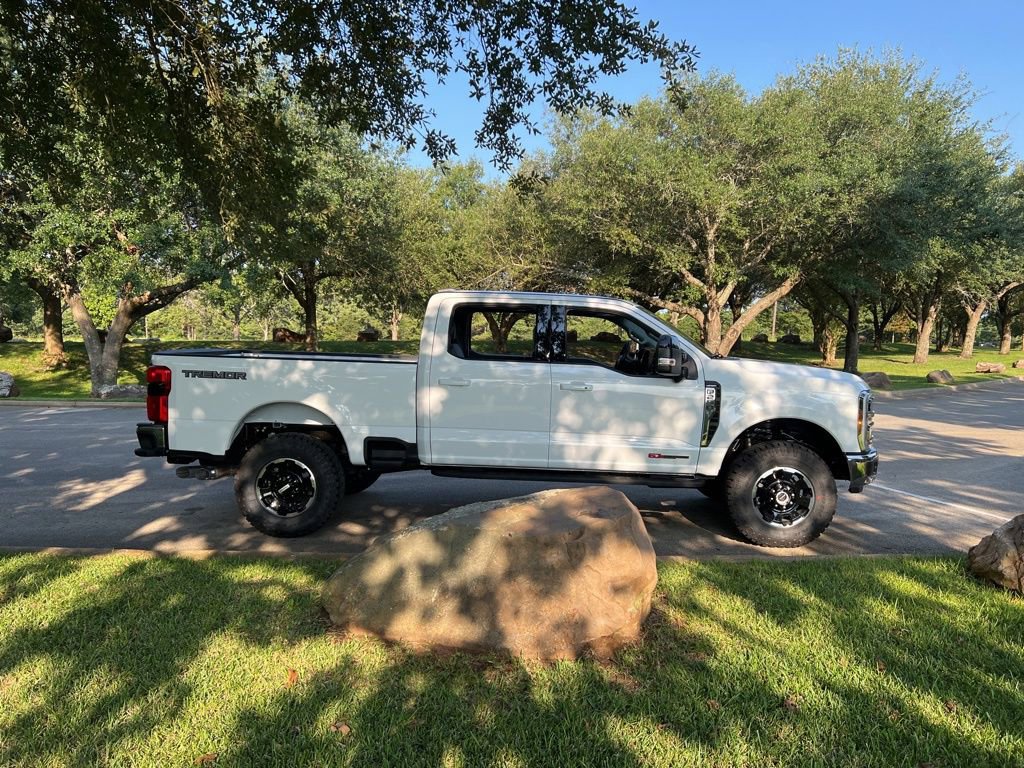 New 2026 Ford F250 Lariat w/ Tremor Off-Road Package image 8