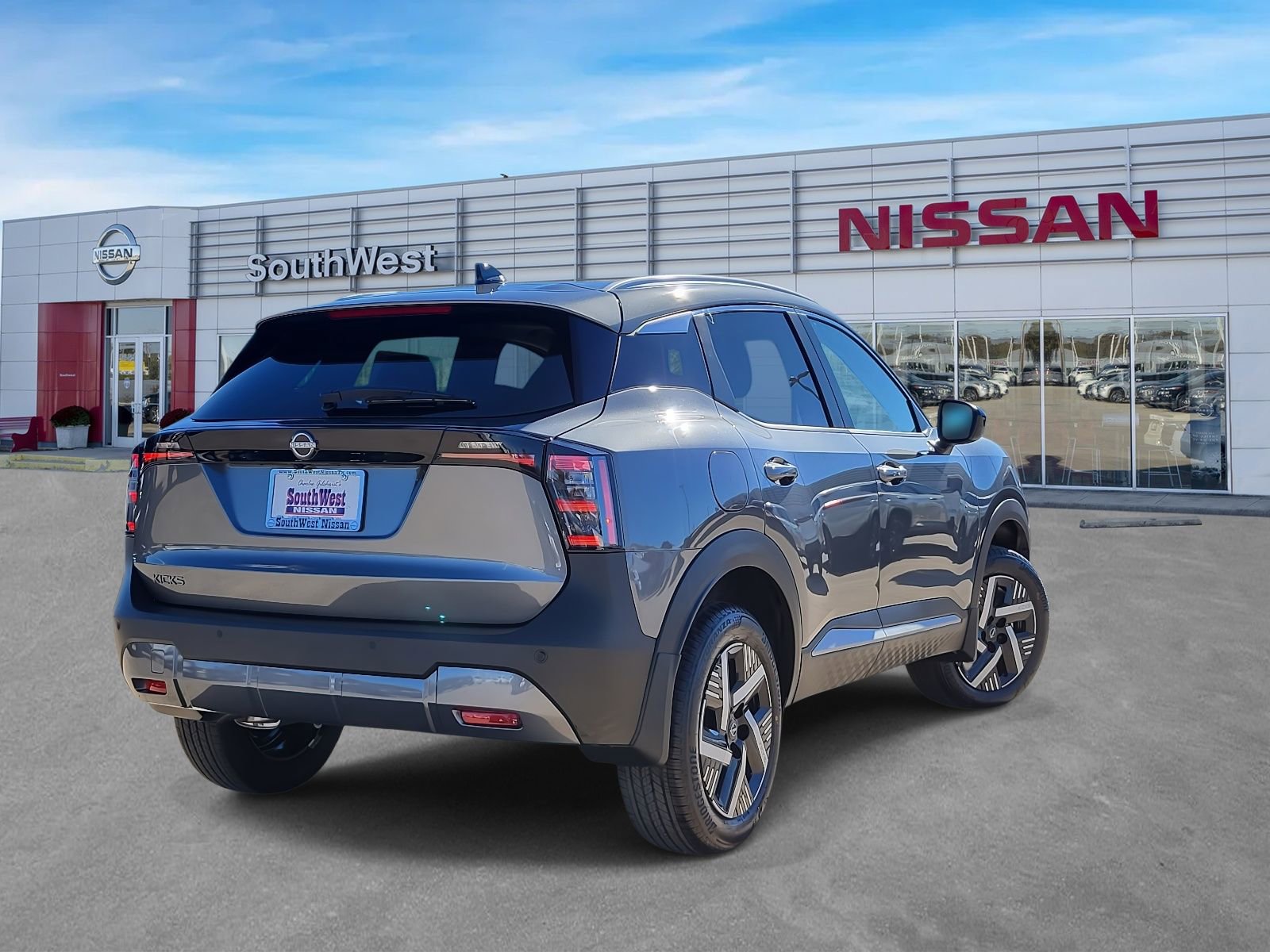 New 2026 Nissan Kicks SV image 7