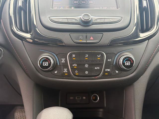 Certified 2023 Chevrolet Equinox RS w/ LPO, Floor Liner Package image 16