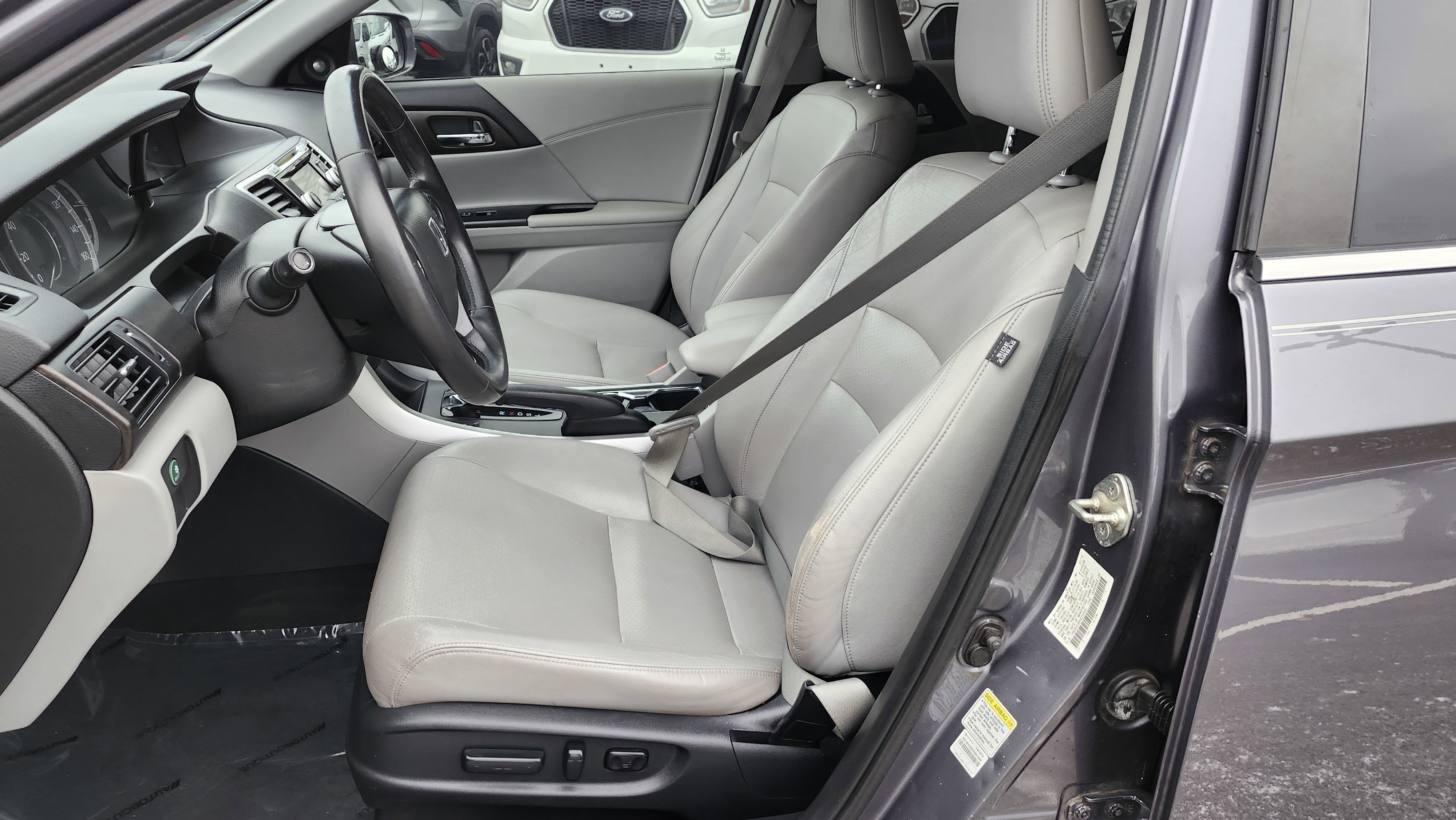 Used 2013 Honda Accord EX-L image 21