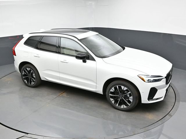 New 2026 Volvo XC60 B5 Plus w/ Protection Package Premier image 45