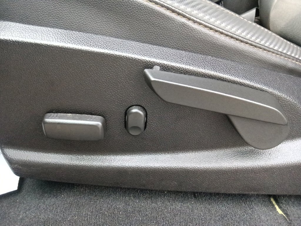 Used 2022 GMC Canyon AT4 w/ Trailering Package image 16