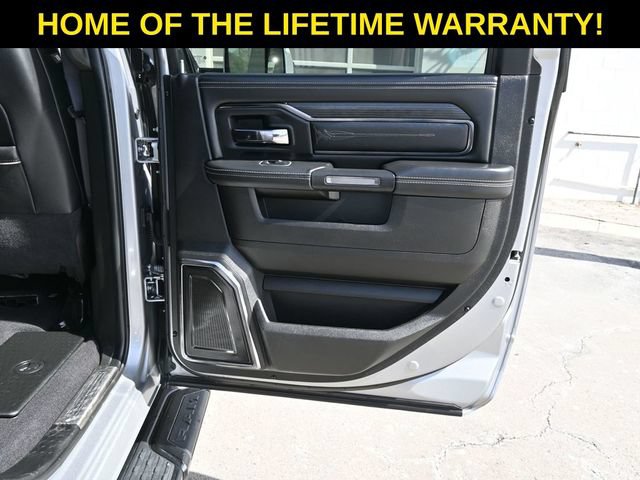 Used 2022 RAM 3500 Limited AWD/4WD image 79