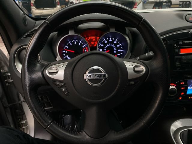 Used 2011 Nissan Juke SV image 21